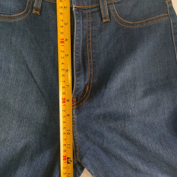 *SOLD* FASHION NOVA Jeans (dark blue) - Picture 6 of 6